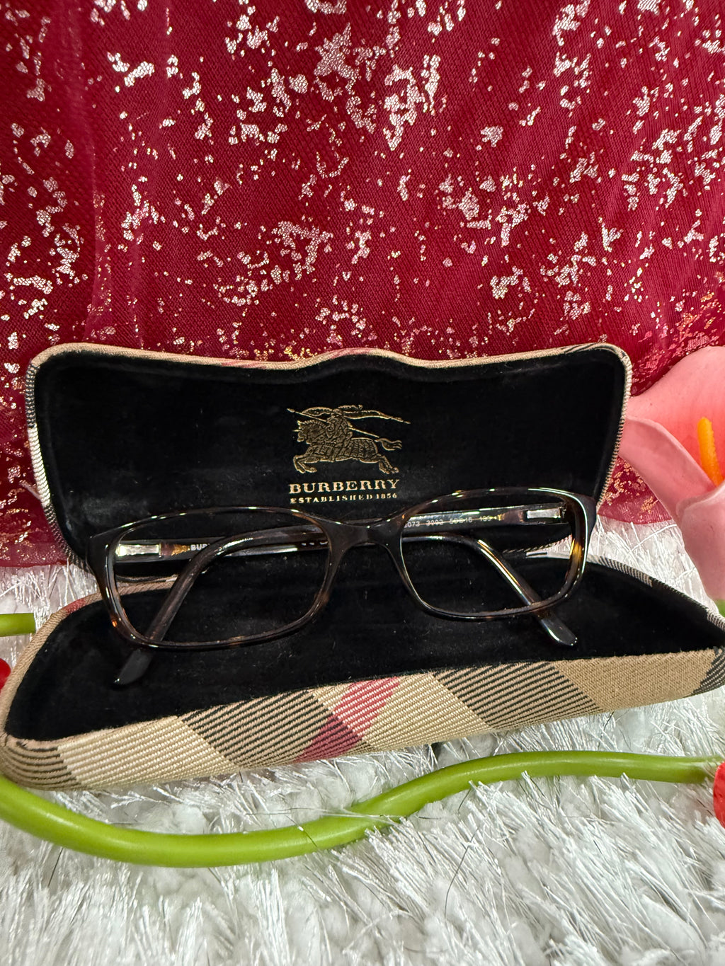 Pre-Loved BURBERRY Eyeglasses BE 2073 3002 Dark Havana BURBERRY Eyeglasses BE 2073 3002 This Eyeglasses frame size is 53-16-135. This model is a, Female frame