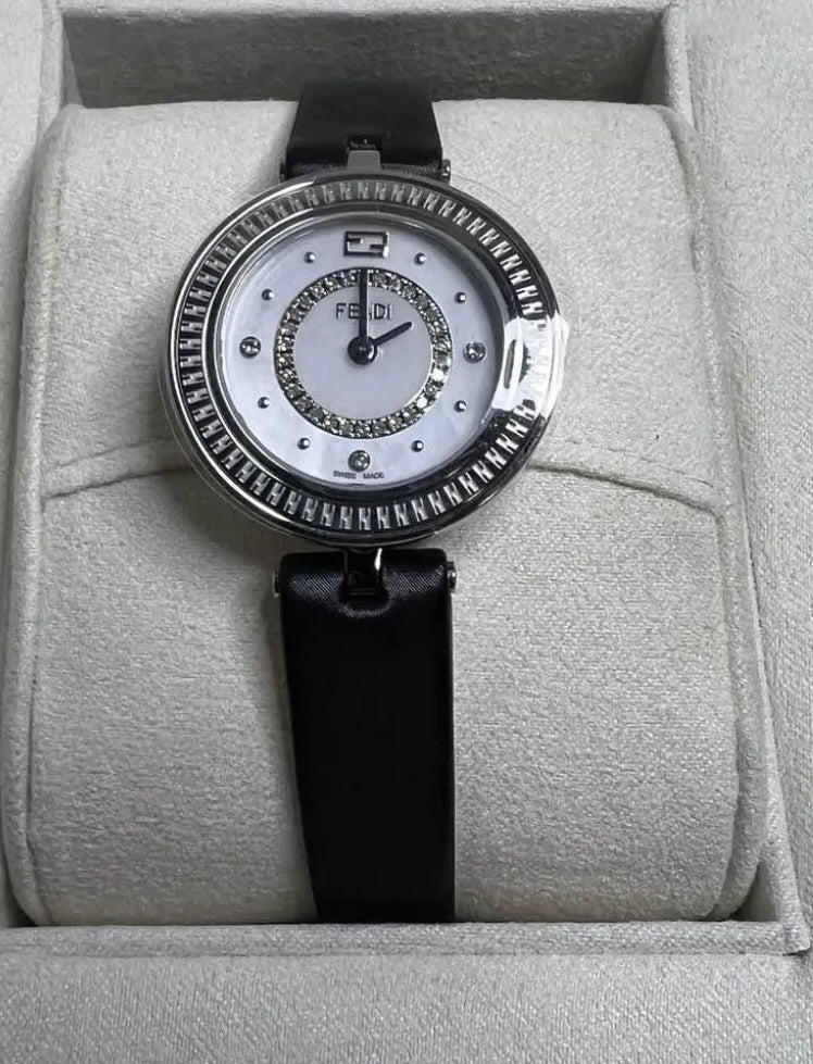 New 100% Authentic Fendi
Diamond Watch